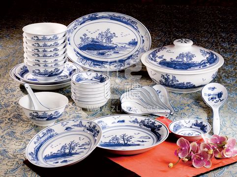 32頭手繪青花中式餐具