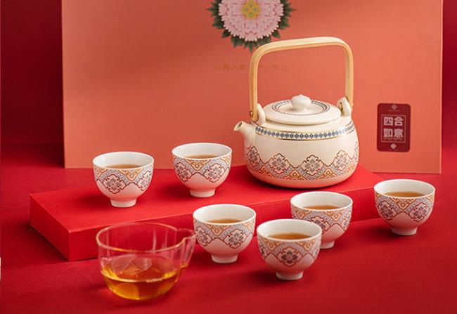 四合如意茶具