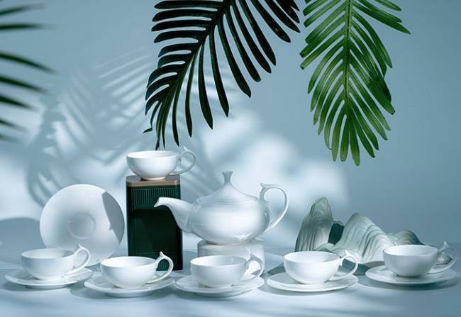 15頭東方龍茶具（純白）